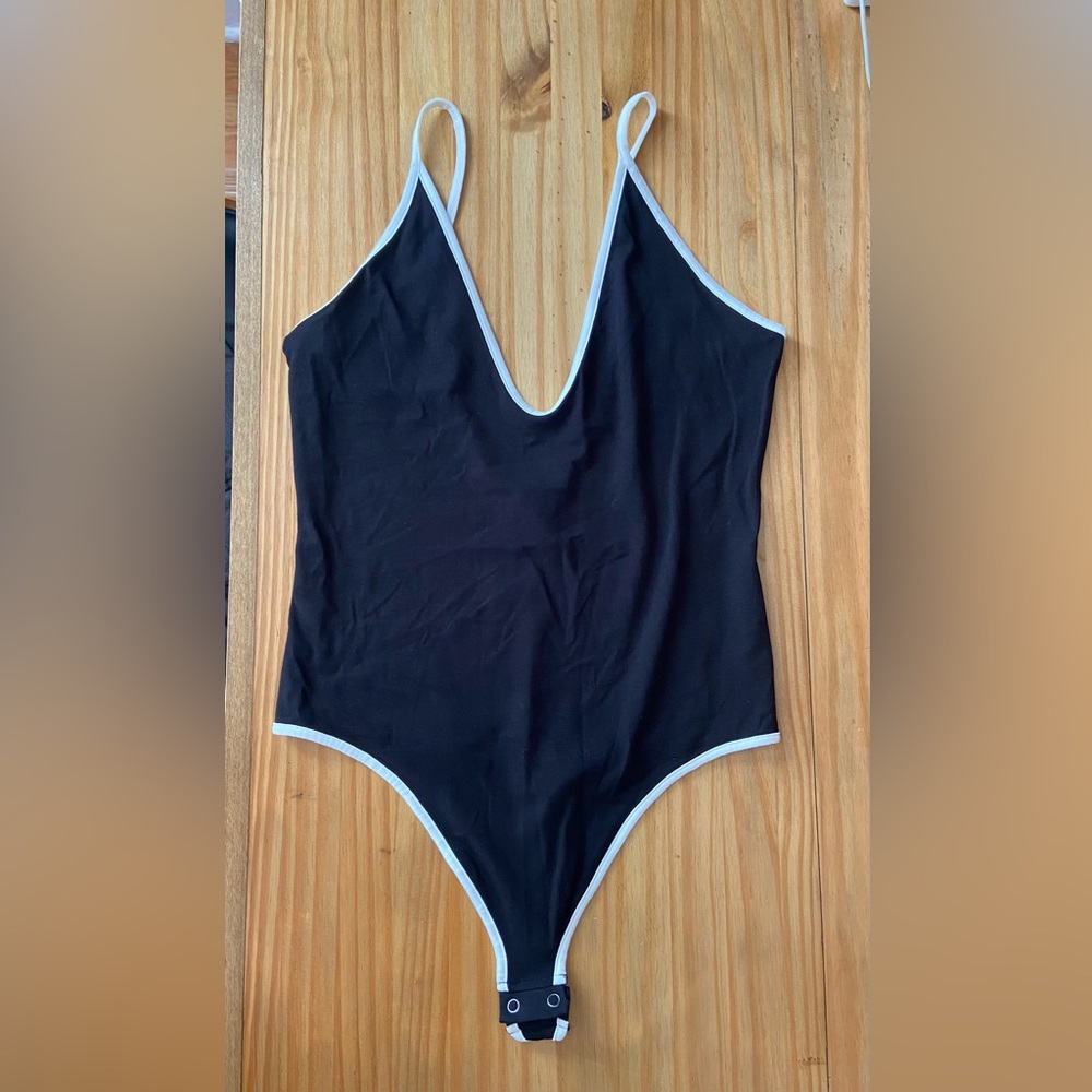 EXPRESS Plunge Bodysuit - Black with White Trim - Size Medium
